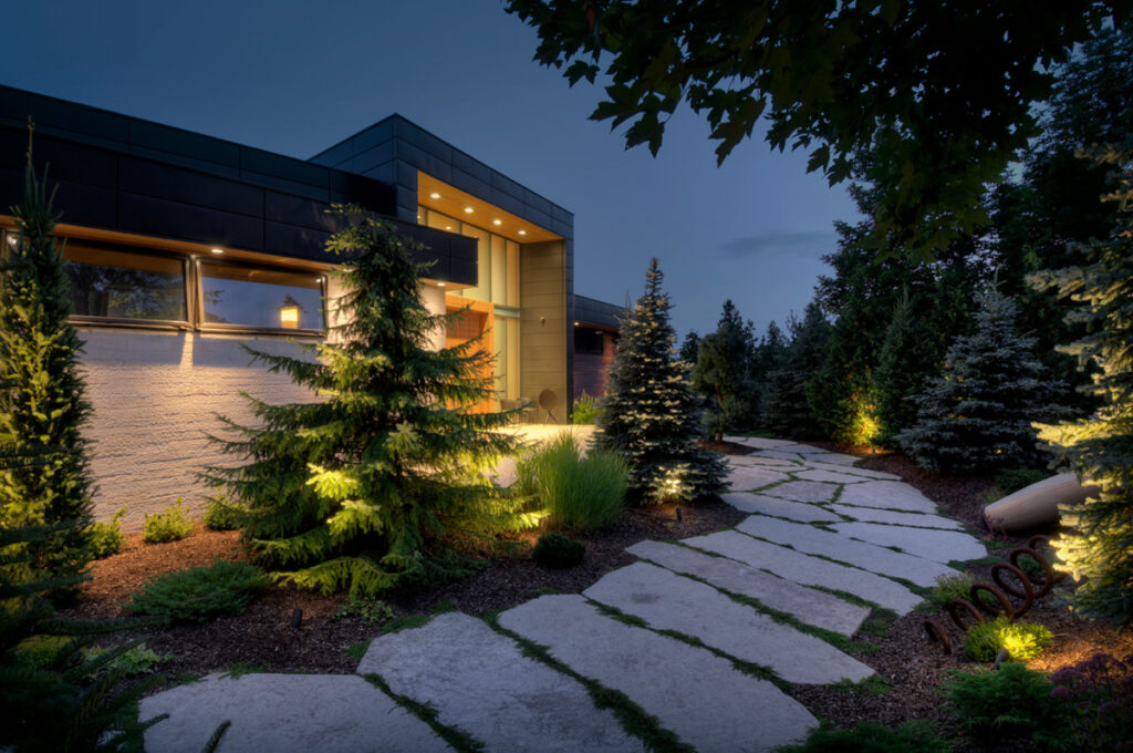 outdoor lighting installation cost Toronto